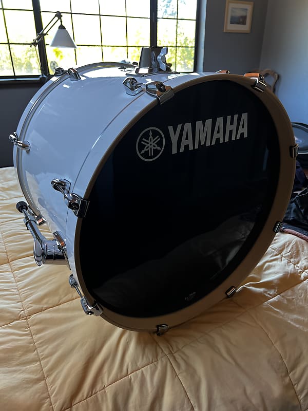 Yamaha Stage Custom Birch Bass Drum 22x17 White Reverb