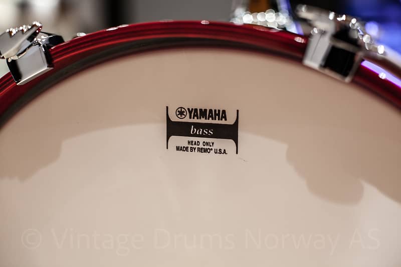Lyric  Yamaha Absolute Hybrid Maple 14″ x 6″ Snare Drum – Autumn Red