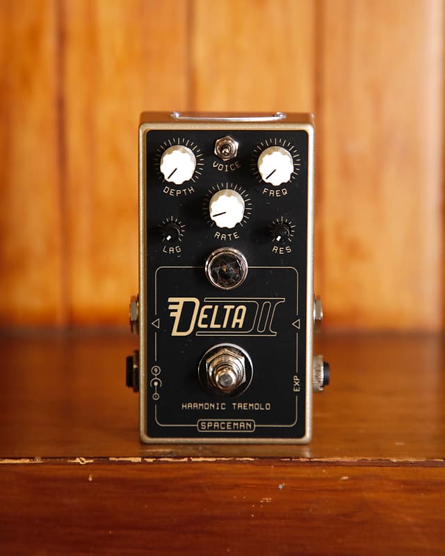 Delta II - Harmonic Tremelo - Spaceman Effects