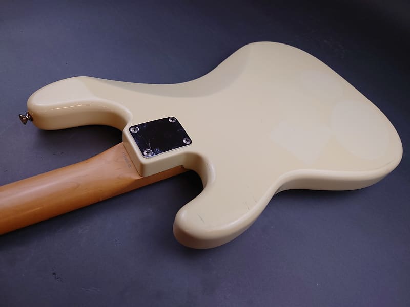 Fender Precision 1993-94 Japan | Reverb