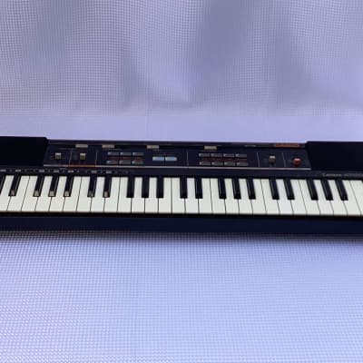 Casio MT-200 Casiotone 49-Key Synthesizer 1981 - 1983 - Black