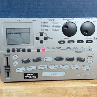 Zoom RT-323 Rhythm Trak Drum Machine
