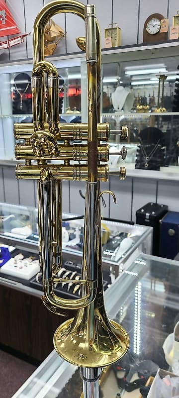 HUTTL ヒュッテル トランペット LINE700 西ドイツ製 huttl LINE700のYahoo!オークション(旧ヤフオク!)の相場・価格を