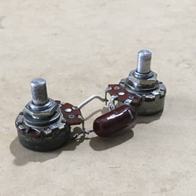 Two Rare Vintage USA 1971 Stackpole Pots 1 Meg Guitar Potentiometers Chocolate Drop Capacitor image 4