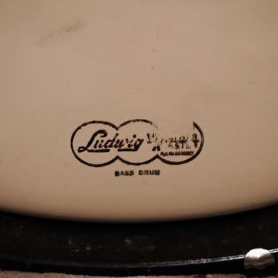 Ludwig 13/16/22" Super Classic Drum Set - 1960s Blue Sparkle image 20