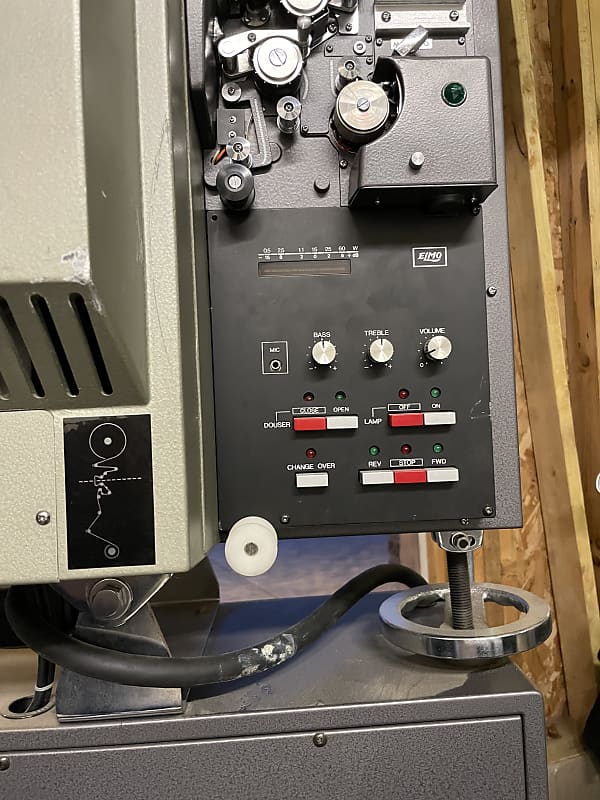 ELMO LX-1100 16mm Video Projector Vintage 1990's - Gray ELMO LX-1100 16mm Video Projector Vintage 1990's - Gray