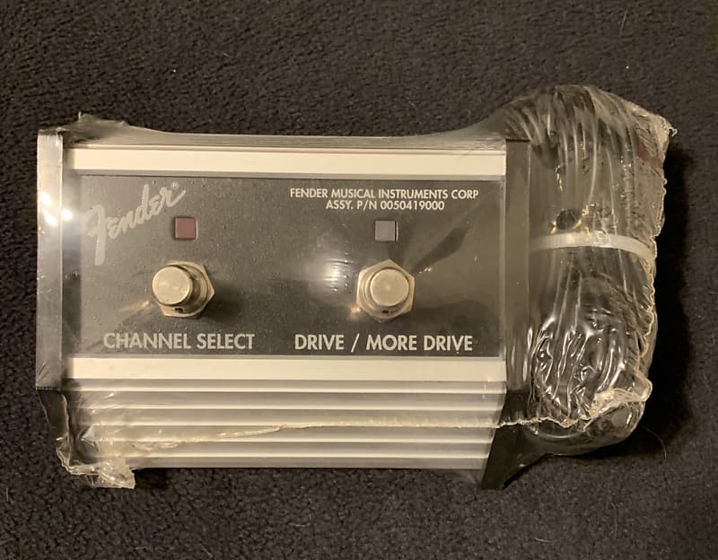 Fender 2 Button Footswitch 0050419000 For Hot Rod Deluxe Reverb
