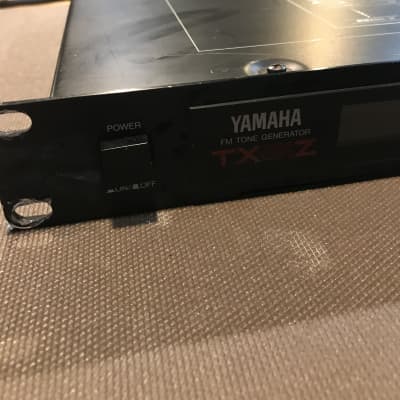 Yamaha TX81Z Rackmount FM Tone Generator 1987 - 1988 - Black