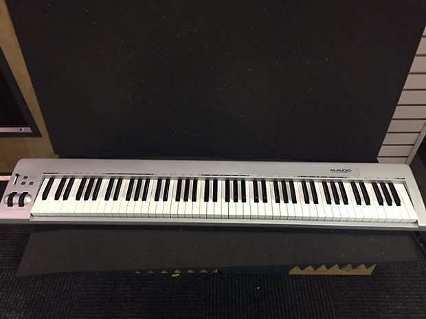 M-AUDIO KEYSTATION 88 SILVER | Reverb M-AUDIO KEYSTATION 88 SILVER | Reverb
