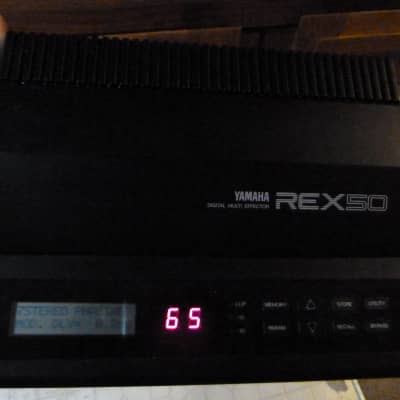 Yamaha REX50 - BLACK