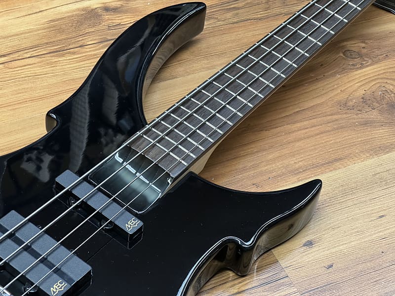 Warwick RockBass Vampyre ベース The RockBass Vampyre - with Andy Irvine - YouTube