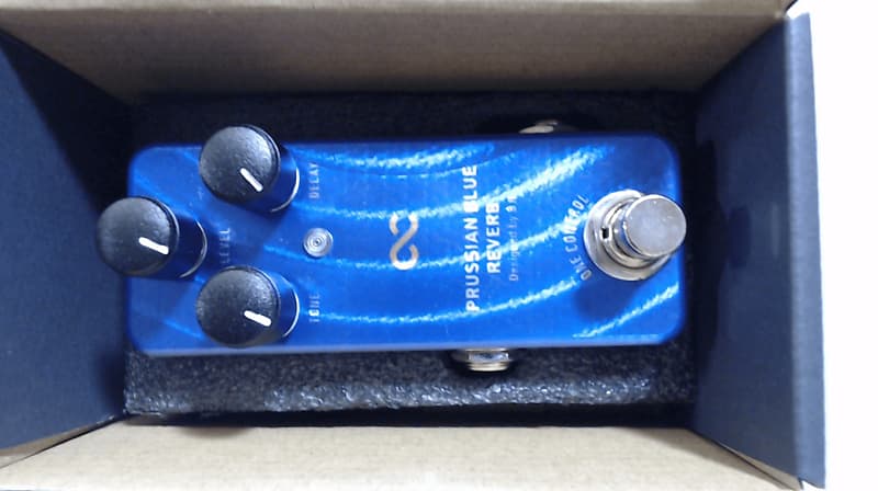 One Control Prussian Blue Reverb Pedal | Reverb UK