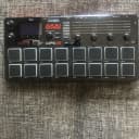 Akai MPX16 Sampler with 16 Pads w/ SD card
