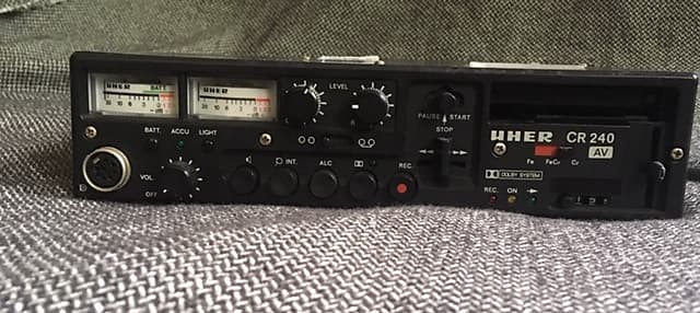 UHER CR 240 カセットプレーヤー UHER CR240 Stereoの仕様 ウーヘル