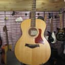 Taylor 114e Sitka Spruce/Sapele Dreadnought with ES-T Electronics with hard case