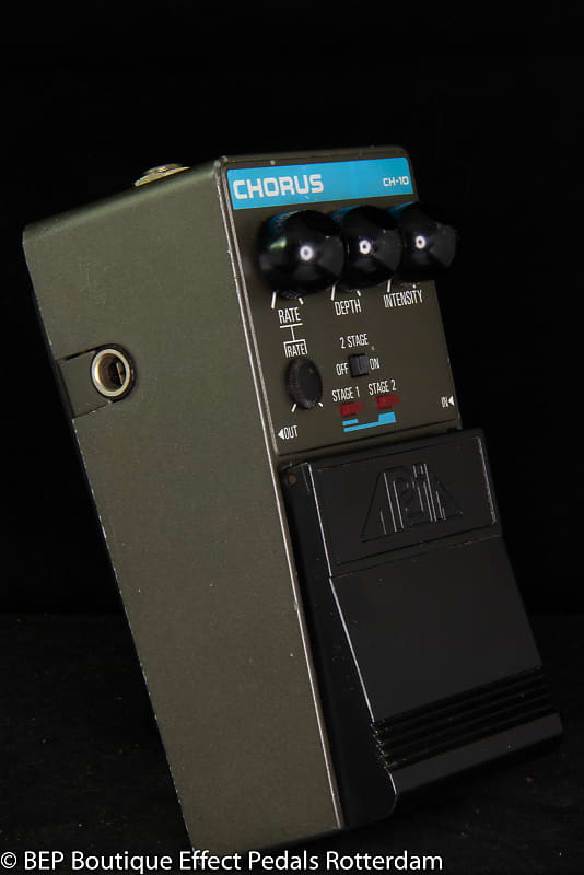 ARIA コーラスエフェクター CH-10 s-l400.jpg