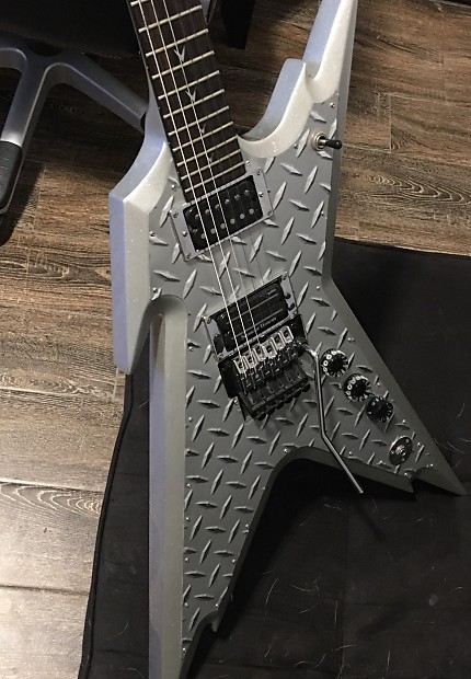 最終価格 Dean Dime Razorback 10K 鉄板 エレキギター Razorback X Classic Black | Dean Guitars