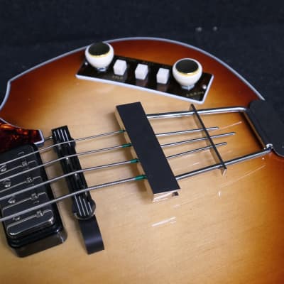Hofner HCT-500/1-SB Contemporary Beatle Bass Custom with Tortoiseshell Pickguard & German Control Plate image 9