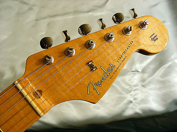 2002 Fender USA American Vintage 57 Reissue Stratocaster In Blonde