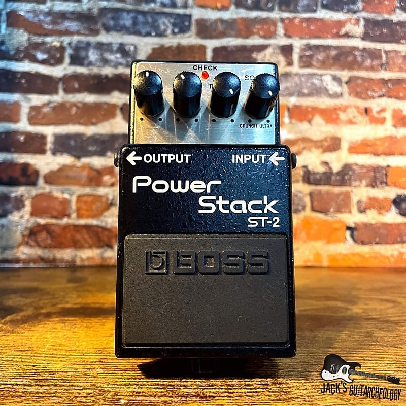 Boss ST-2