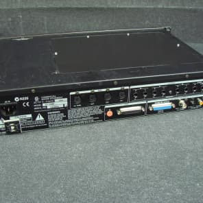 Roland Made in Japan XV-5080 Rack Mountable Synth Explorer with