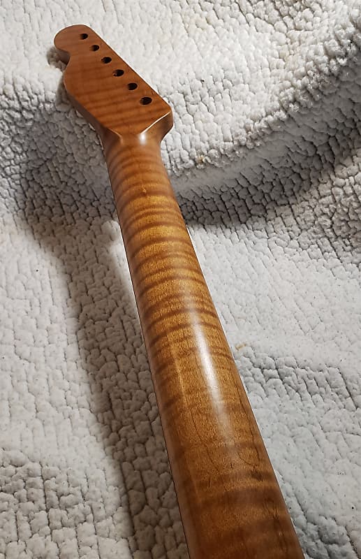 USA ,4A Roasted flame maple Nitro finished neck Reverb Canada