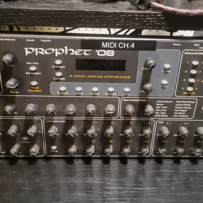Dave Smith Instruments Prophet 08 PE Desktop 8-Voice Desktop Synthesizer 2012 - 2016 - Black with Wood Sides