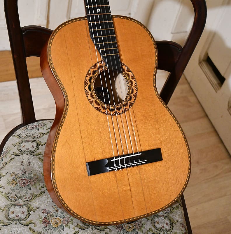 ✴️ Video Included – Vintage 1940s Perlgold German Parlor Guitar – Great Condition and Sound image 1
