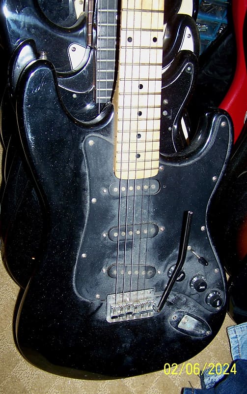 XL by DIXON Stratocaster Style 1980's MIK image 1