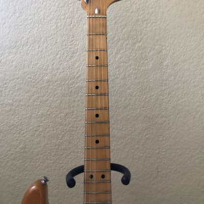 Fender Stratocaster with 3-Bolt Neck, Maple Fretboard 1977 Natural image 2