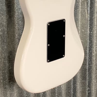 Fender Player Stratocaster Floyd Rose HSS Polar White & Bag #6777 Used image 7