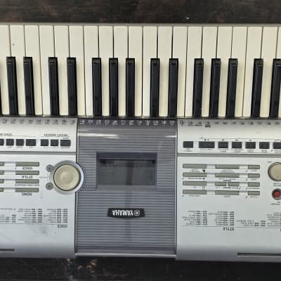 Yamaha PSR-293 2010s Silver