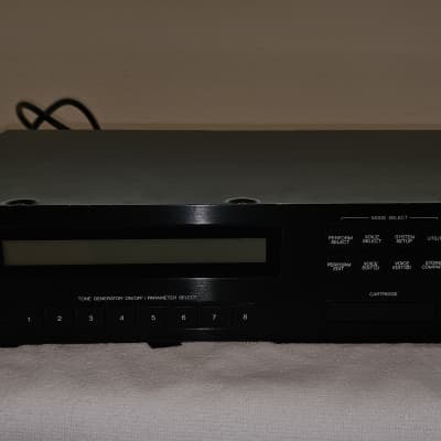 Yamaha TX802 FM Tone Generator 1986 - Black