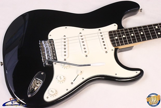 1992 Fender USA FN Stratocaster Electric Guitar w/ Gig Bag