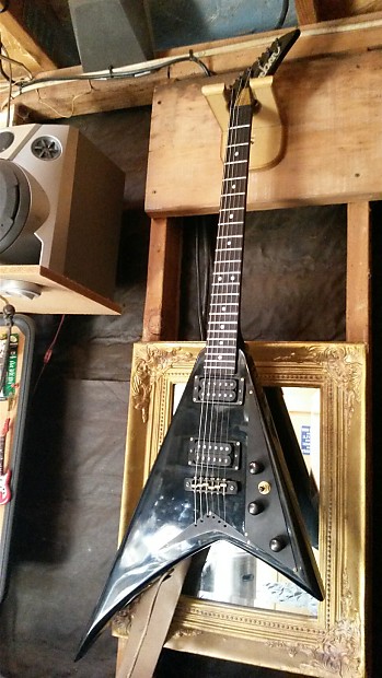 Jackson San Dimas Randy Rhodes RR1 1984 1984 Serial Number