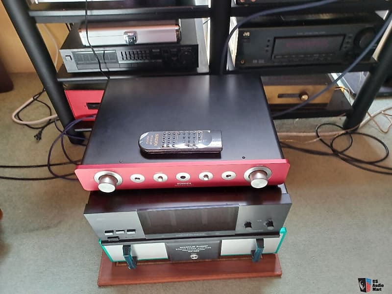 Sugden Masterclass LA4  			