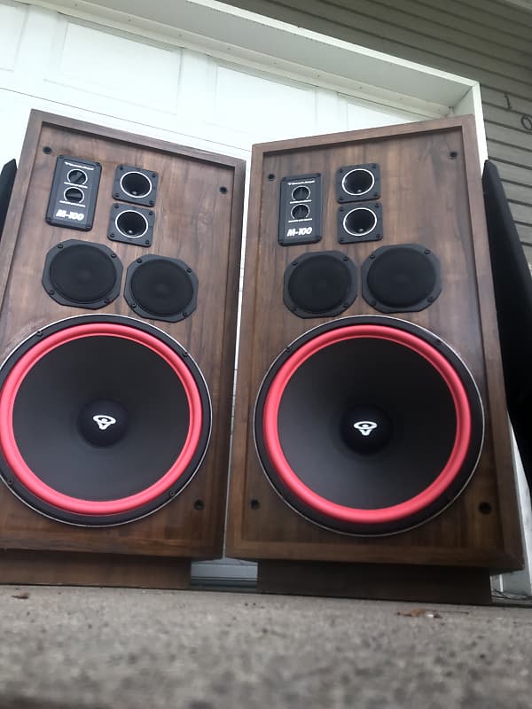 Cerwin-Vega M-100 Walnut cabinet 15 inch 5-way stereo speakers