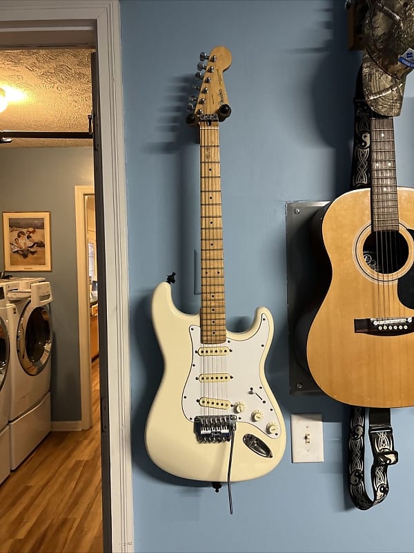 Fender Stratocaster 1985 image 1