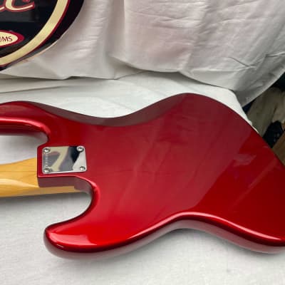 Fender American Original '60s Jazz Bass 4-string J-Bass with COA & Case 2018 - Candy Apple Red / Rosewood fingerboard image 19