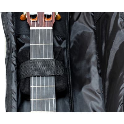 Kremona Rondo Thin Line Classical Acoustic-Electric Guitar Natural image 9