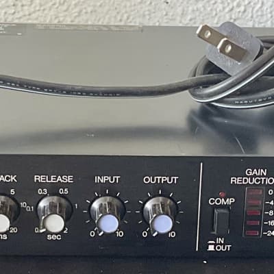 Yamaha Compressor/Limiter GC2020B