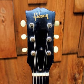 Vintage 1953 Gibson J-45 in Vintage Sunbrust image 4