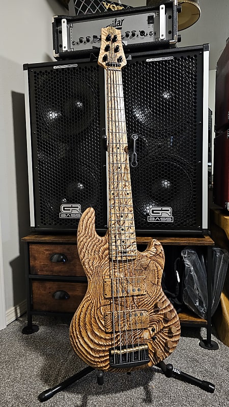 Form Factor Wombat 6 String 35