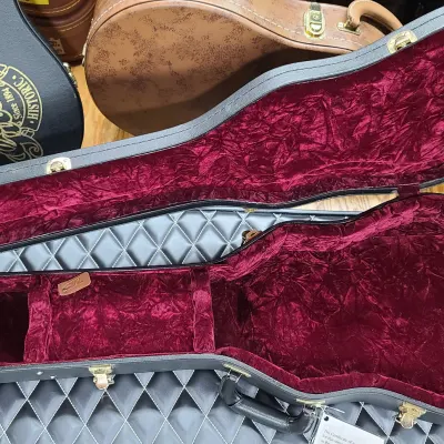 Gibson Les Paul Custom Shop Case  Black image 20