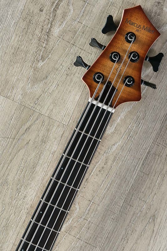 Sire Marcus Miller M7 5-String 2nd Gen Bass, Alder Body, BRS