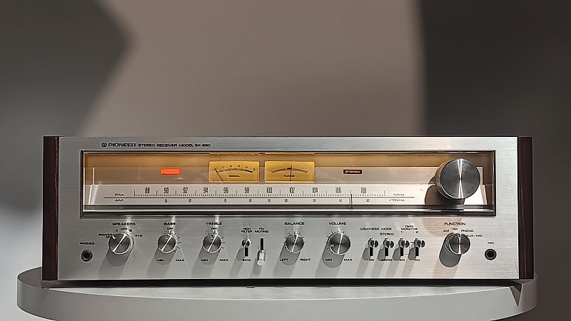 BEAUTIFUL VINTAGE PIONEER SX-650 RECEIVER – FULLY SERVICED – 1-YEAR WARRANTY  			