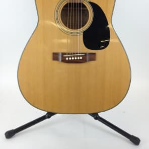 Takamine hot sale eg 240