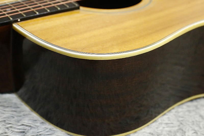 Vintage YAMAKI Deluxe 1978 made Acoustic Guitar No.118