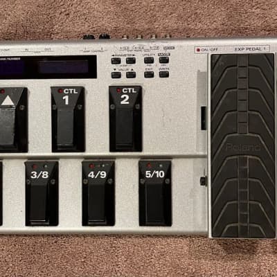 Roland FC-300 MIDI Footswitch Controller