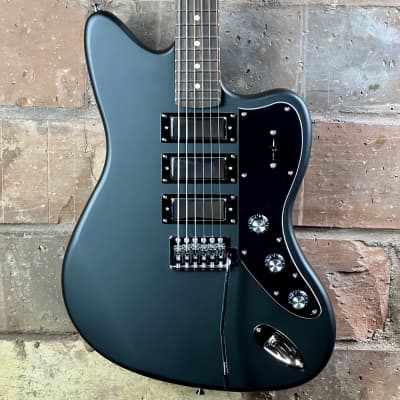 Tone Bakery Jazzbird S with Warmoth Neck and Firebird Pickups - Satin Black